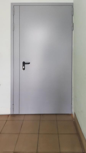 Нестандартная огнеупорная дверь