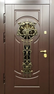Входная уличная дверь с терморазрывом, стеклом и кованой решеткой (отделка МДФ)